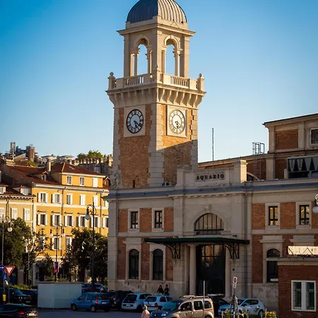 Appartamento Teatro Ghirlandaio Trieste