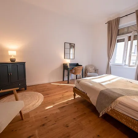 Appartamento Teatro Ghirlandaio *