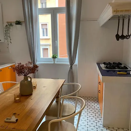 Teatro Ghirlandaio 아파트