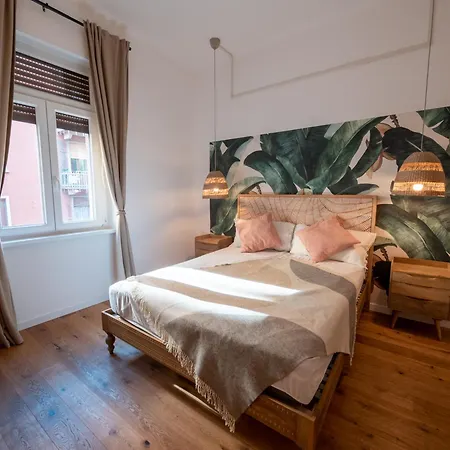 Apartamento Teatro Ghirlandaio Trieste